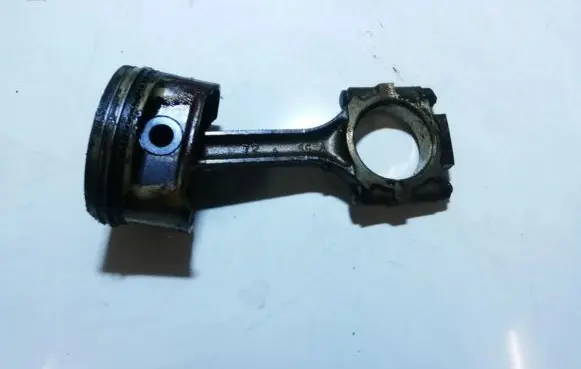 Hyundai XG Piston with connecting rod