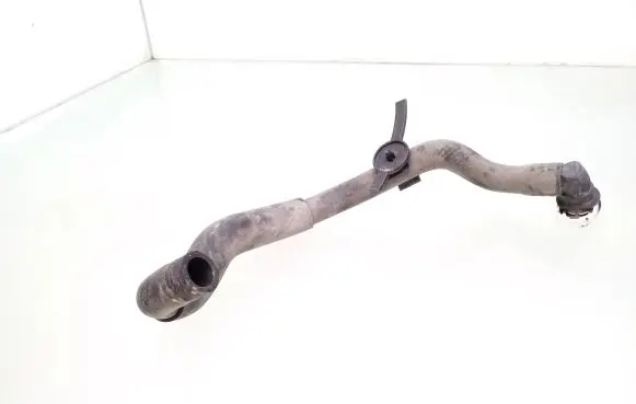 Toyota RAV 4 (XA40) Engine coolant pipe/hose