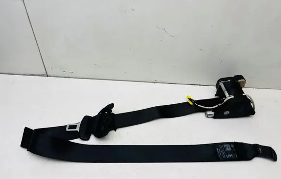 Volkswagen Touran II Front seatbelt 1T2857705D