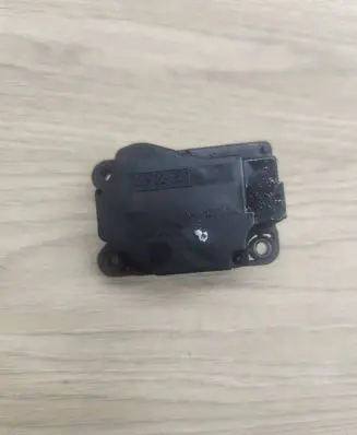 Volvo C70 Air flap motor/actuator 4N5H19E616 100121