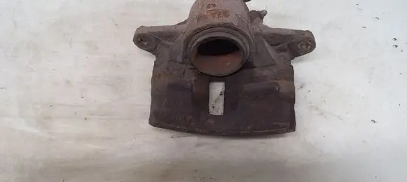Ford Mondeo Mk III Front brake caliper
