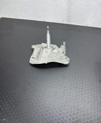 Mercedes-Benz Citan II W420 Gearbox mounting bracket 8200277203