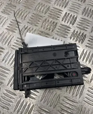 Toyota Avensis T250 Cup holder 