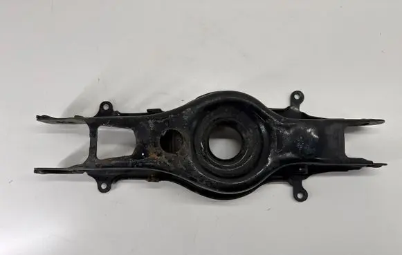 Chevrolet Camaro Rear upper control arm/wishbone 84382227 23282357