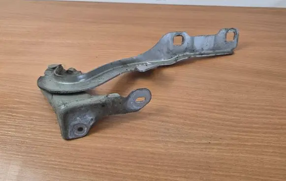 Peugeot 308 Engine bonnet/hood hinges 9677784900