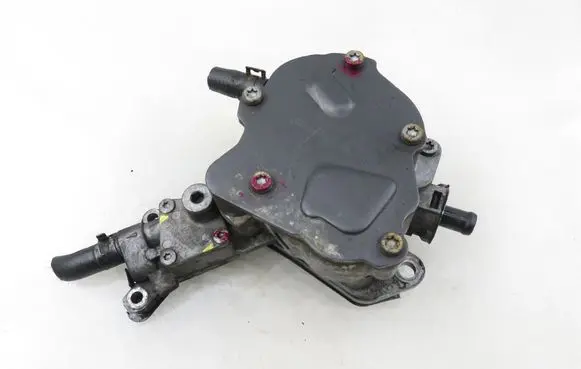 Seat Leon (1P) Vacuum pump 038145209N