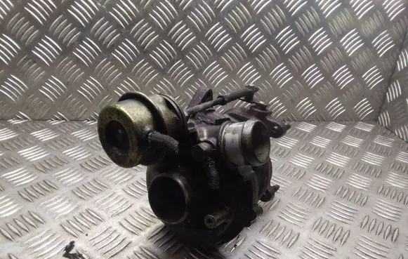 Audi A2 Turbo 045145701