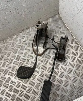 Land Rover Freelander Pedal assembly 