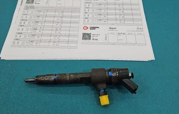 Opel Zafira B Fuel injector 0445110276 IMPRK1599626