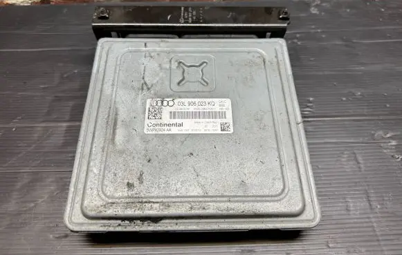 Audi A1 Engine control unit/module 03L906023KQ