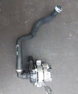 Mercedes-Benz B W247 Electric auxiliary coolant/water pump 0005003800 2475040100 2475040200
