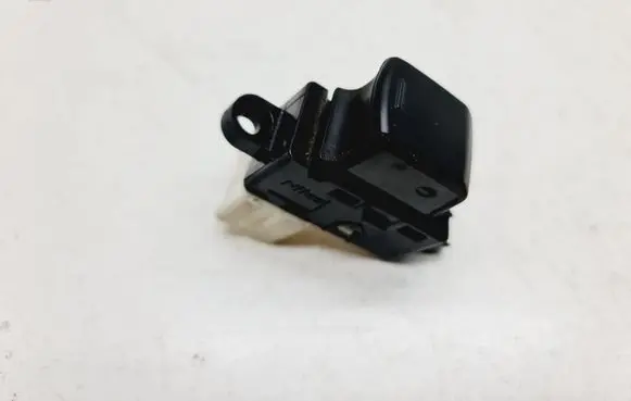 Nissan Note (E12) Electric window control switch 5605SD