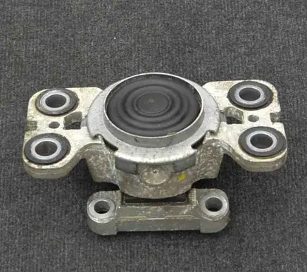 Volvo XC60 Engine mount bracket 31316875