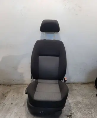 Volkswagen Golf IV Front passenger seat 