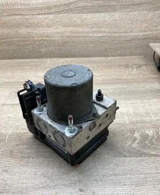 Toyota Verso ABS Pump 445400F030 0265230017 2601090145