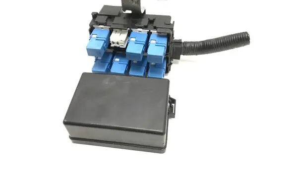 Nissan Juke I F15 Fuse box set 243821KN0A