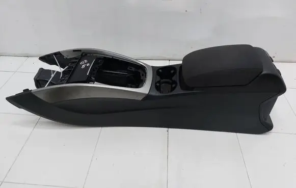 Audi Q5 SQ5 Armrest 