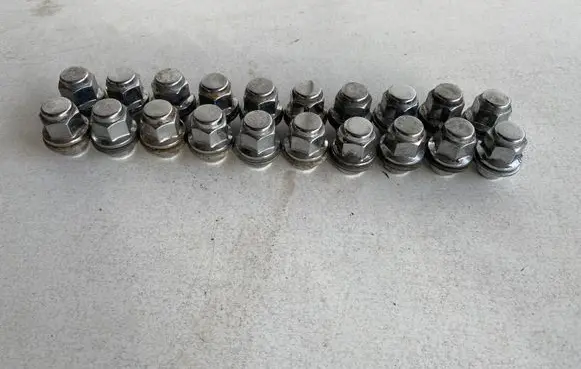 Lexus RX 450H Nuts/bolts 