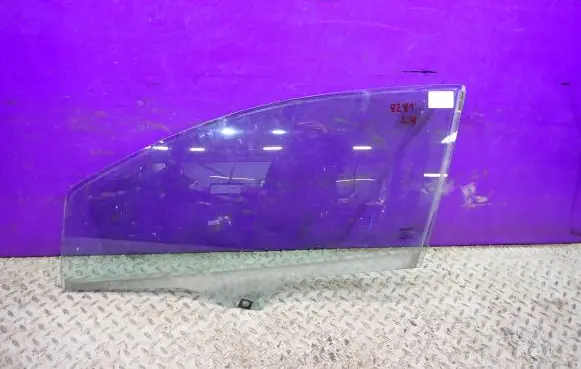 Fiat Punto (199) Front door window glass four-door