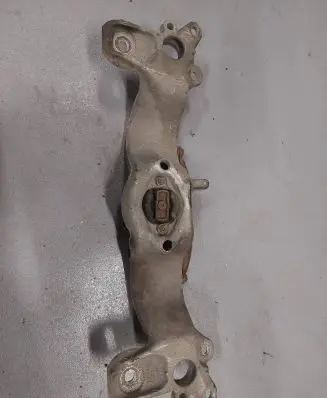 Audi A4 S4 B6 8E 8H Gearbox mounting bracket 8E0399263AL