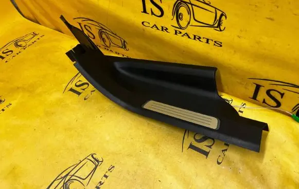 Volvo XC90 Rear sill trim cover 31363748