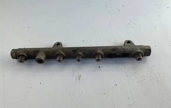 Renault Scenic I Fuel main line pipe
