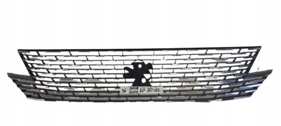 Peugeot 5008 II Front grill 9836769377