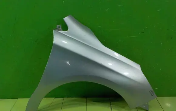 Citroen C4 II Fender PRZOD PRAWY