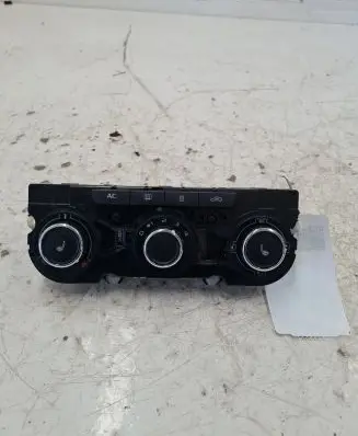 Skoda Octavia Mk2 (1Z) Climate control unit