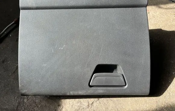 Ford C-MAX II Glove box FV41S06044AE