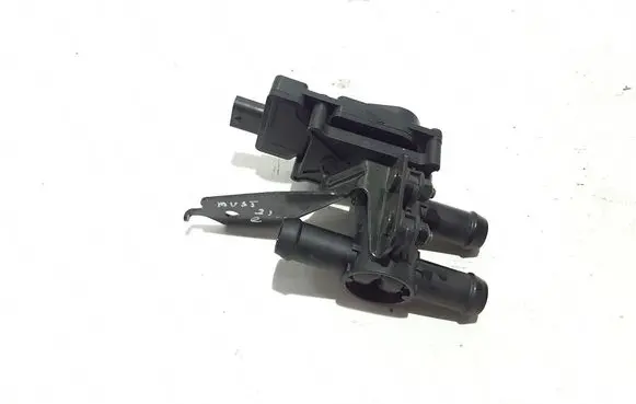Ford Mach-E I Electric auxiliary coolant/water pump LJ938C605BC