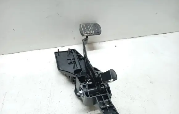 Peugeot 508 Brake pedal 84PA8B0642498