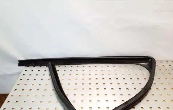 Mitsubishi Colt Rubber seal rear door 