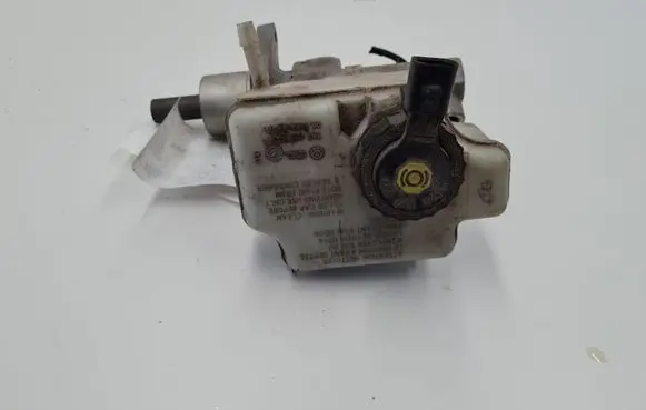 Volkswagen Golf V Master brake cylinder 1K1614019L