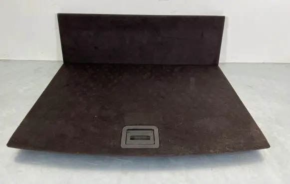 Volkswagen Touareg II Trunk/boot floor carpet liner 7P6863546