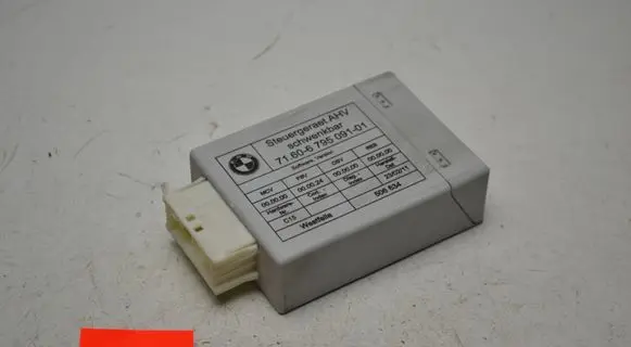 BMW 3 E90 E91 Tow bar trailer control unit/module 6795091 506634