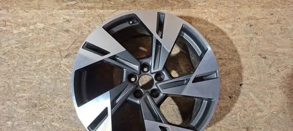 Audi Q8 e-tron R20 alloy rim 4KE601025 B0179K8