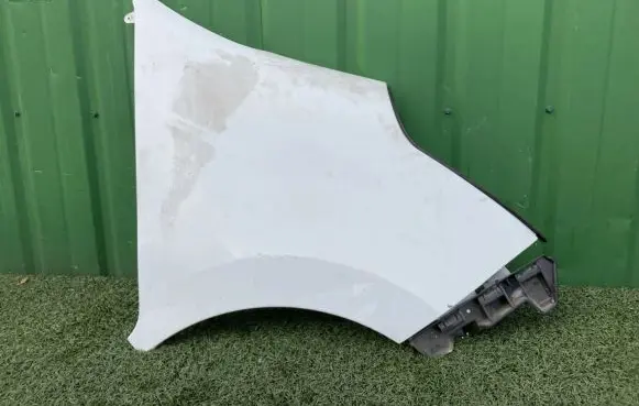 Opel Movano B Fender 95523013