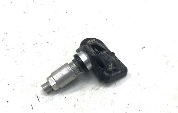 BMW X1 U11 Tire pressure sensor 6877936