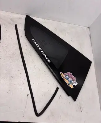 Chevrolet Corvette C7 Rear side window A006451 43R001072 0CPN0009