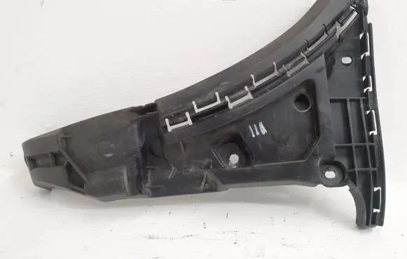 Volvo XC90 Front bumper mounting bracket 30698129