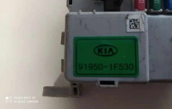 Hyundai Tucson JM Fuse module 919501F530