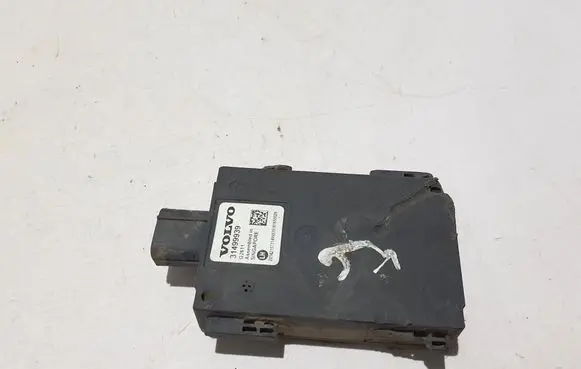 Volvo S90, V90 Distronic sensor radar 31499939