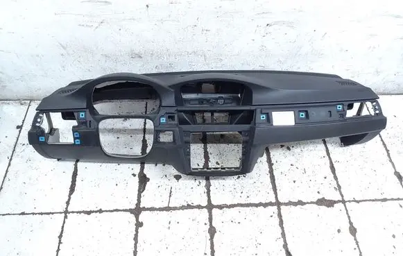 BMW 3 E90 E91 Dashboard 7155780