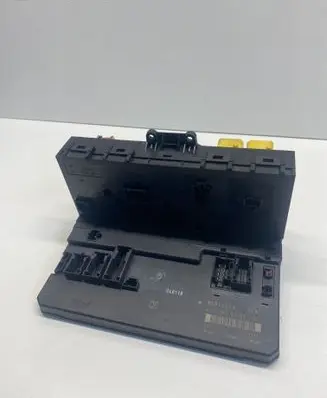Mercedes-Benz Vito Viano W639 SAM control unit 6395450301 356165 ZGS001