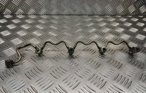 Toyota Avensis T220 Fuel return line/hose 