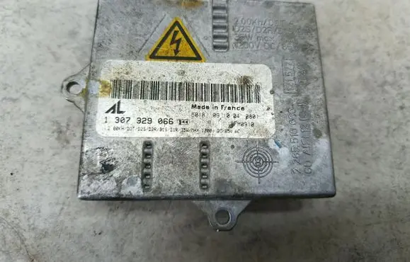 Audi A3 S3 8P Xenon control unit/module 1307329066