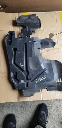 Peugeot 2008 I Radiator trim 9816123080 9677962880