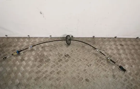 Opel Mokka Gear shift cable linkage 1257151102
