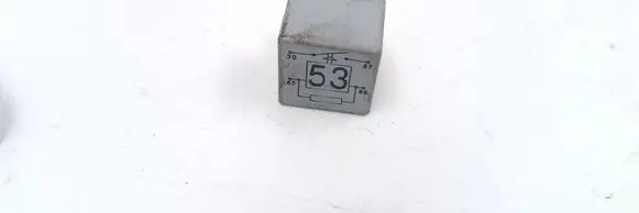 Volkswagen Golf III Other relay 141951253B 20240072